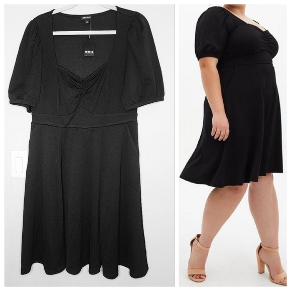 NWT Torrid Black Mini Textured Knit Skater Dress. Size 1X. Stretch. Pockets. - Picture 1 of 15